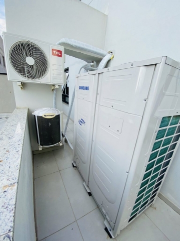 Manutenção de Sistema VRF Samsung.